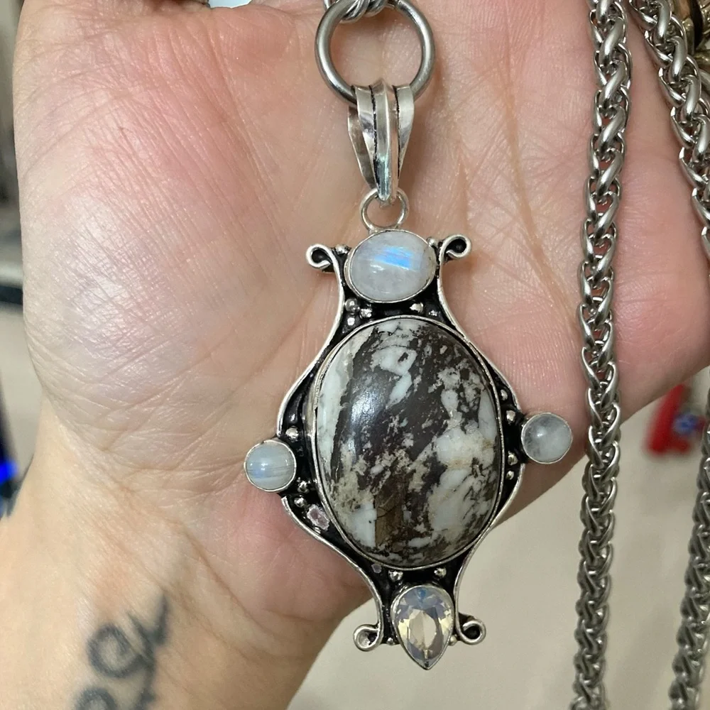 Genuine moonstone white & brown agate gemstones & opalite boho silver necklace - Picture 12 of 15